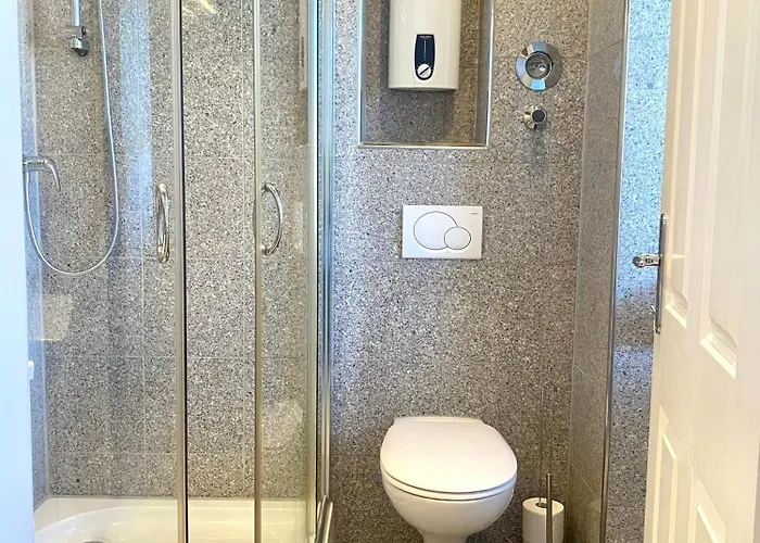 아파트 Kleines Apartment, Naehe Stadtzentrum Im 1ten Obergeschoss